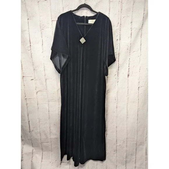 VTG David Brown Black Long House Dress Gown Caftan Robe Black Velour Sz S Small